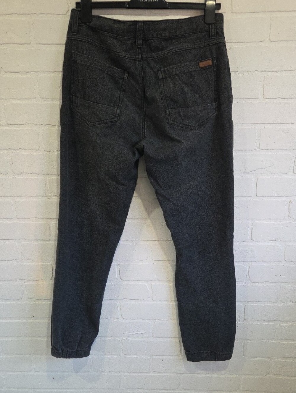 Roots Men's Dark Charcoal Jogger Pants - Picture 4 of 7